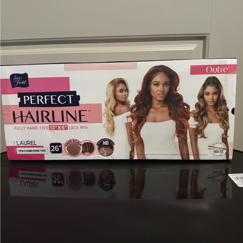 Perfect Hairline Lace Wig Laurel - DR6/Champagne Fizz